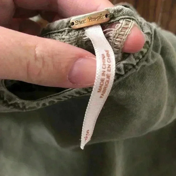 Free People Women’s S Hunter/Army Green Spaghetti Straps Crop Top w/Fringe - EUC - Picture 3 of 10